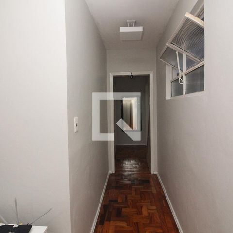 Apartamento à venda com 75m², 2 quartos e sem vagaCorredor