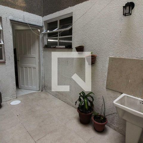 Apartamento à venda com 75m², 2 quartos e sem vagaÁrea de Serviço