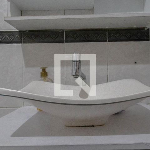Casa à venda com 160m², 3 quartos e 1 vaga Casa à venda com 160m², 3 quartos e 1 vagaBanheiro 1