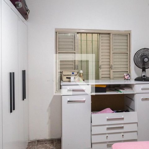 Casa à venda com 160m², 3 quartos e 1 vaga Casa à venda com 160m², 3 quartos e 1 vagaQuarto 1