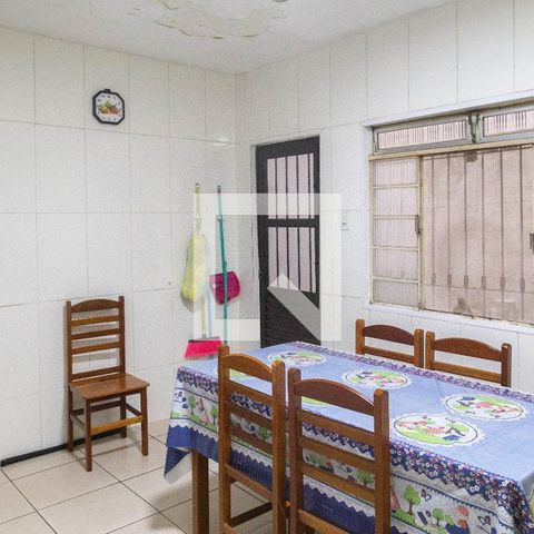 Casa à venda com 160m², 3 quartos e 1 vaga Casa à venda com 160m², 3 quartos e 1 vagaCozinha