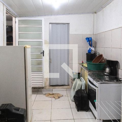 Casa à venda com 160m², 3 quartos e 1 vaga Casa à venda com 160m², 3 quartos e 1 vagaEdícula