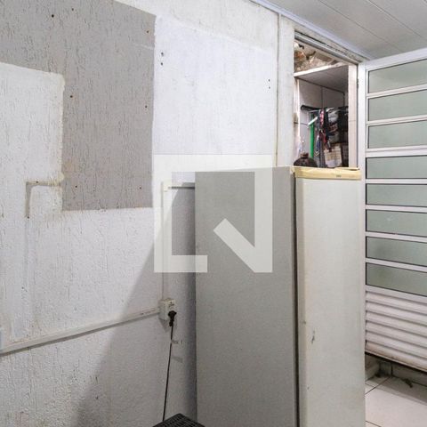 Casa à venda com 160m², 3 quartos e 1 vaga Casa à venda com 160m², 3 quartos e 1 vagaEdícula