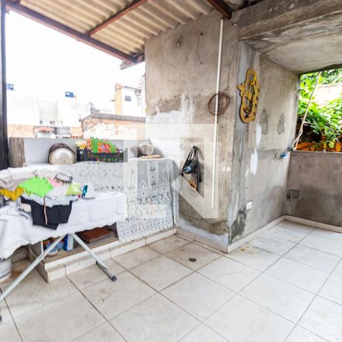 Casa à venda com 228m², 3 quartos e 2 vagasÁrea de Serviço