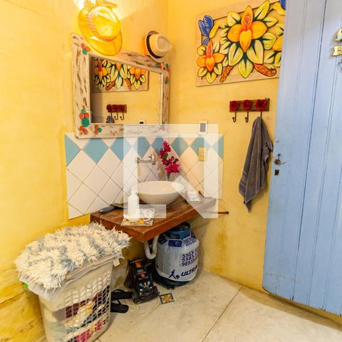 Casa à venda com 228m², 3 quartos e 2 vagasBanheiro do Salão de festas