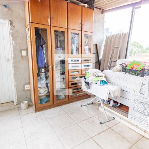 Casa à venda com 228m², 3 quartos e 2 vagasÁrea de Serviço