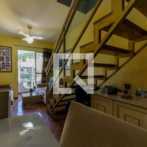 Apartamento à venda com 120m², 3 quartos e 1 vaga Apartamento à venda com 120m², 3 quartos e 1 vagaSala