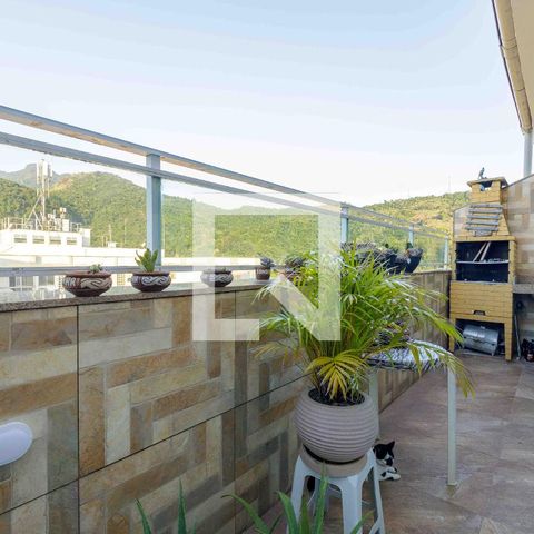 Apartamento à venda com 120m², 3 quartos e 1 vaga Apartamento à venda com 120m², 3 quartos e 1 vagaCobertura
