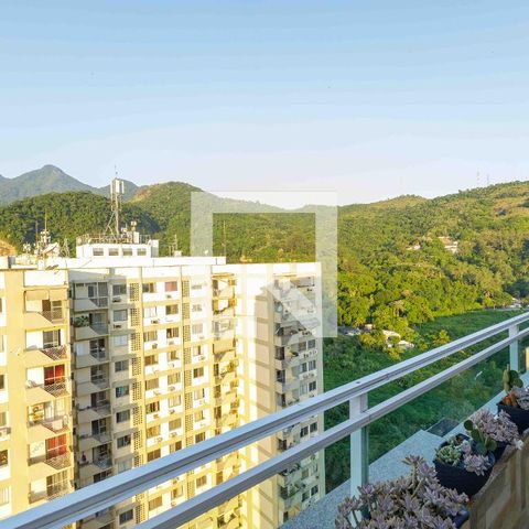 Apartamento à venda com 120m², 3 quartos e 1 vaga Apartamento à venda com 120m², 3 quartos e 1 vagaCobertura