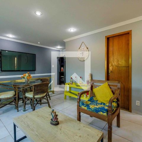 Apartamento à venda com 120m², 3 quartos e 1 vaga Apartamento à venda com 120m², 3 quartos e 1 vagaCobertura