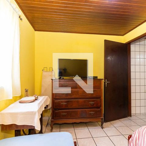 Casa à venda com 70m², 2 quartos e 2 vagas Casa à venda com 70m², 2 quartos e 2 vagasQuarto 2