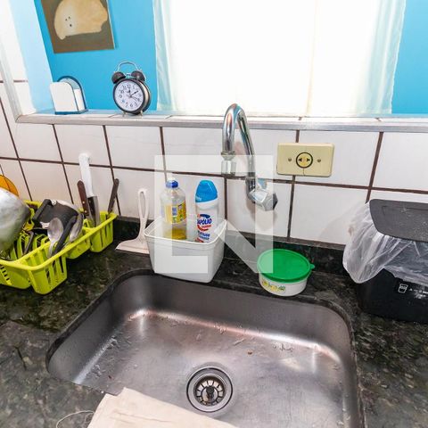 Casa à venda com 70m², 2 quartos e 2 vagas Casa à venda com 70m², 2 quartos e 2 vagasCozinha