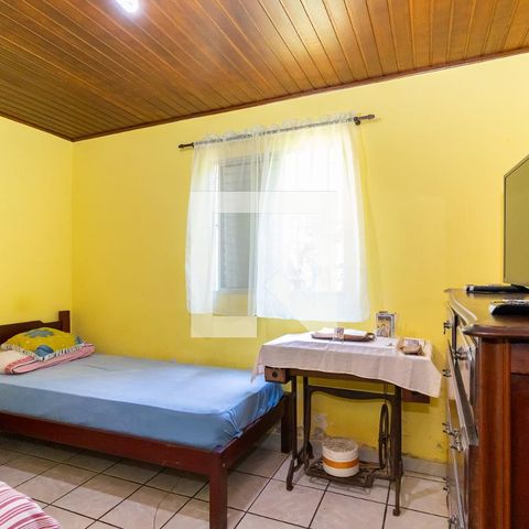 Casa à venda com 70m², 2 quartos e 2 vagas Casa à venda com 70m², 2 quartos e 2 vagasQuarto 2