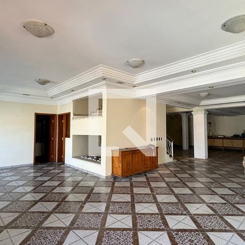 Casa de condomínio à venda com 975m², 4 quartos e 8 vagasSalão de Festas