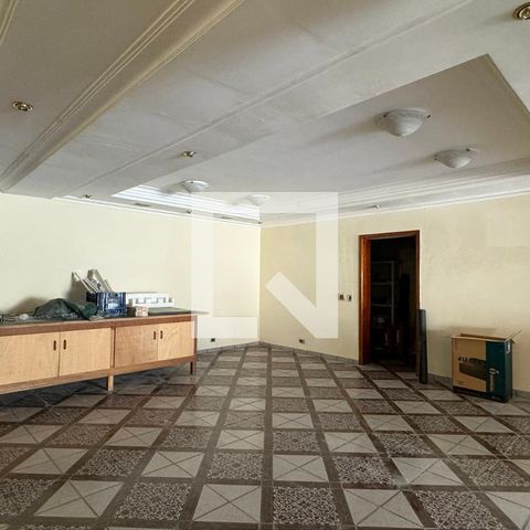 Casa de condomínio à venda com 975m², 4 quartos e 8 vagasSalão de Festas