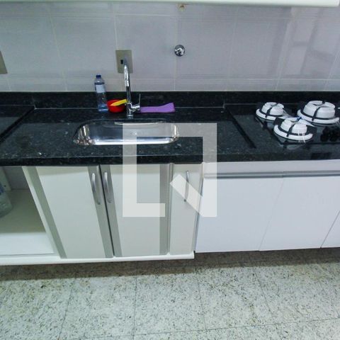 Apartamento à venda com 85m², 3 quartos e 2 vagas Apartamento à venda com 85m², 3 quartos e 2 vagasCozinha