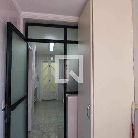Apartamento à venda com 85m², 3 quartos e 2 vagas Apartamento à venda com 85m², 3 quartos e 2 vagasÁrea de Serviço