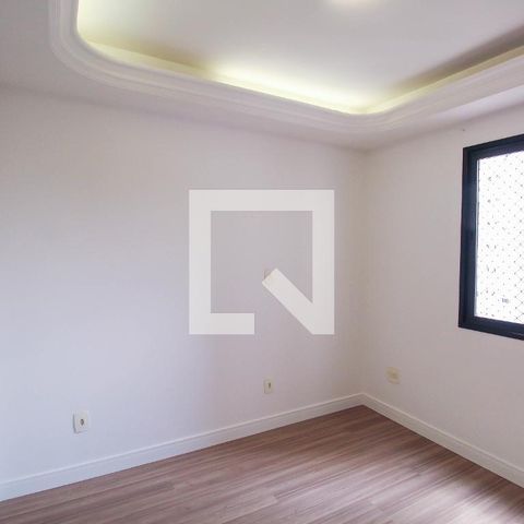 Apartamento à venda com 85m², 3 quartos e 2 vagas Apartamento à venda com 85m², 3 quartos e 2 vagasQuarto 2 - Suíte