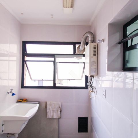 Apartamento à venda com 85m², 3 quartos e 2 vagas Apartamento à venda com 85m², 3 quartos e 2 vagasCozinha