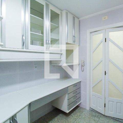 Apartamento à venda com 85m², 3 quartos e 2 vagas Apartamento à venda com 85m², 3 quartos e 2 vagasCozinha