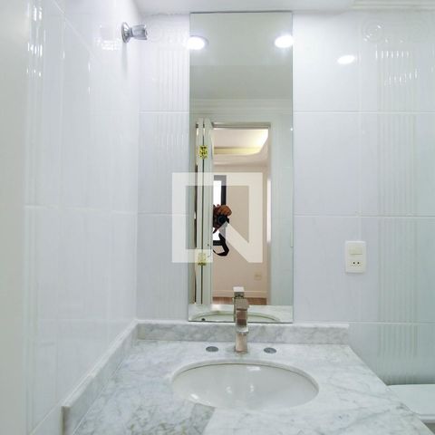 Apartamento à venda com 85m², 3 quartos e 2 vagas Apartamento à venda com 85m², 3 quartos e 2 vagasBanheiro da Suíte 2