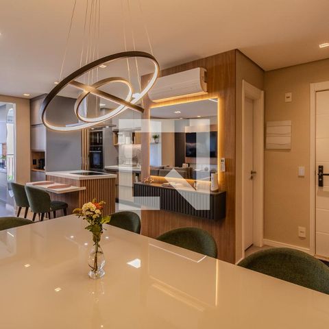 Apartamento à venda com 110m², 3 quartos e 2 vagasSala