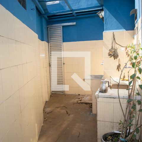 Casa à venda com 240m², 3 quartos e 3 vagasÁrea de Serviço