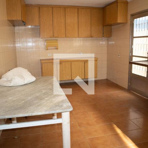 Casa à venda com 240m², 3 quartos e 3 vagasCozinha