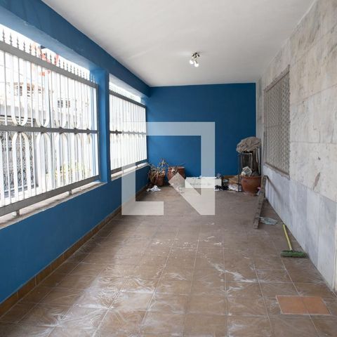 Casa à venda com 240m², 3 quartos e 3 vagasGaragem