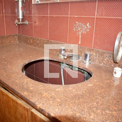 Casa à venda com 240m², 3 quartos e 3 vagasBanheiro do Quarto 2