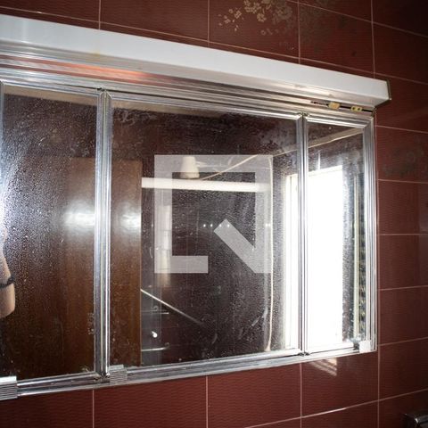 Casa à venda com 240m², 3 quartos e 3 vagasBanheiro do Quarto 1