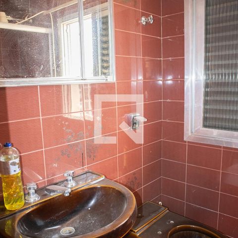Casa à venda com 240m², 3 quartos e 3 vagasBanheiro do Quarto 1