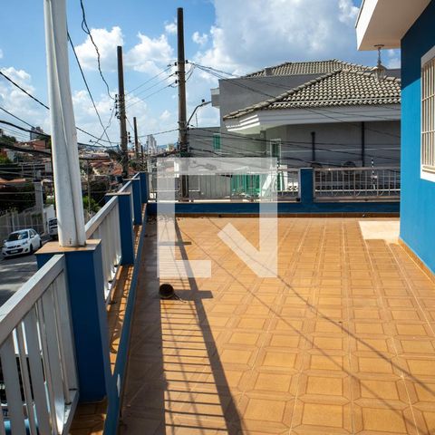 Casa à venda com 240m², 3 quartos e 3 vagasVaranda