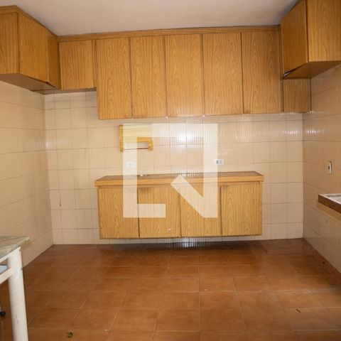 Casa à venda com 240m², 3 quartos e 3 vagasCozinha