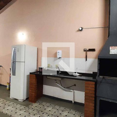 Apartamento à venda com 40m², 2 quartos e 1 vaga Apartamento à venda com 40m², 2 quartos e 1 vagaÁrea comum - Churrasqueira