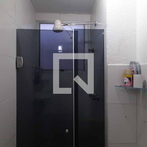 Apartamento à venda com 40m², 2 quartos e 1 vaga Apartamento à venda com 40m², 2 quartos e 1 vagaBanheiro