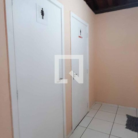 Apartamento à venda com 40m², 2 quartos e 1 vaga Apartamento à venda com 40m², 2 quartos e 1 vagaÁrea comum - Salão de festas