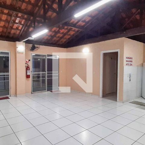 Apartamento à venda com 40m², 2 quartos e 1 vaga Apartamento à venda com 40m², 2 quartos e 1 vagaÁrea comum - Salão de festas