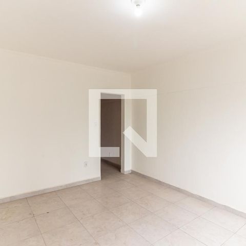 Apartamento à venda com 33m², 1 quarto e sem vagaQuarto