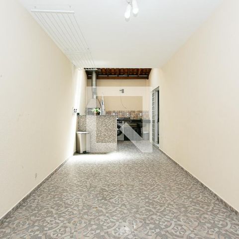 Casa à venda com 110m², 3 quartos e 2 vagasGaragem