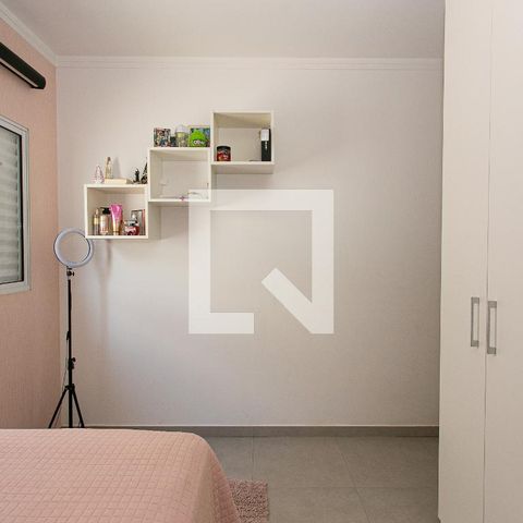 Casa à venda com 110m², 3 quartos e 2 vagasSuíte 2