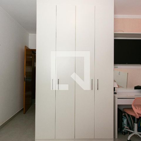 Casa à venda com 110m², 3 quartos e 2 vagasSuíte 2