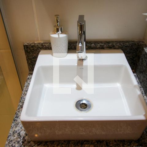 Apartamento à venda com 17m², 1 quarto e sem vaga Apartamento à venda com 17m², 1 quarto e sem vagaBanheiro