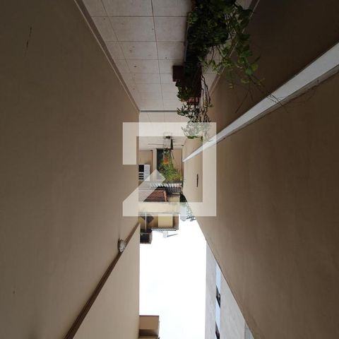 Casa à venda com 180m², 3 quartos e 2 vagasCorredor Garagem/Quintal