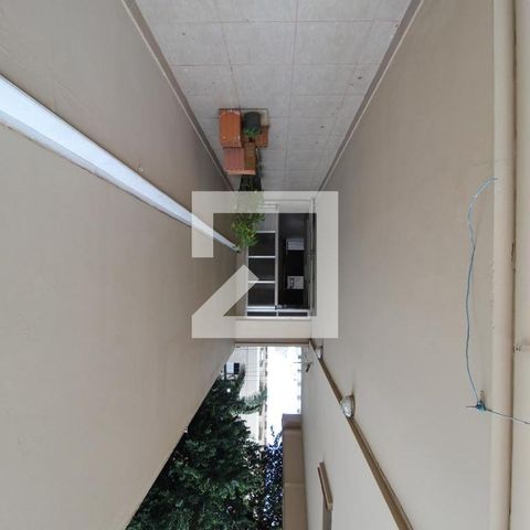 Casa à venda com 180m², 3 quartos e 2 vagasCorredor Garagem/Quintal