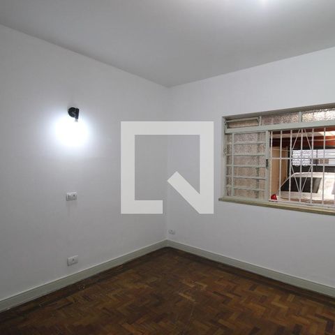 Casa à venda com 180m², 3 quartos e 2 vagasSala
