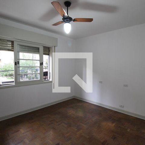 Casa à venda com 180m², 3 quartos e 2 vagasQuarto 1 - Superior