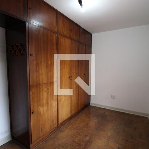 Casa à venda com 180m², 3 quartos e 2 vagasQuarto 2 - Superior