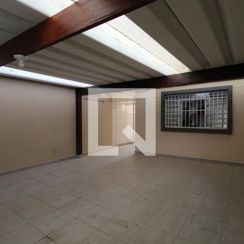 Casa à venda com 180m², 3 quartos e 2 vagasGaragem