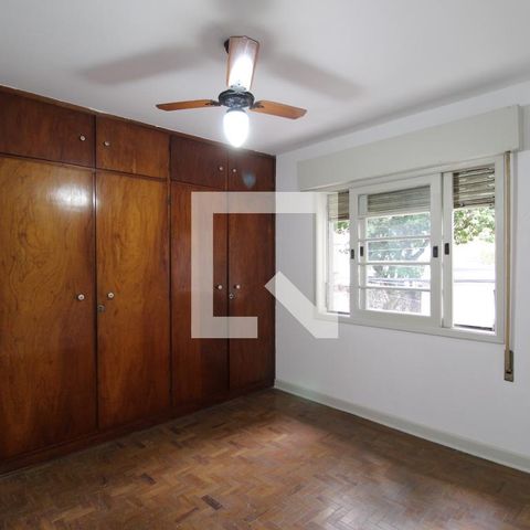 Casa à venda com 180m², 3 quartos e 2 vagasQuarto 1 - Superior
